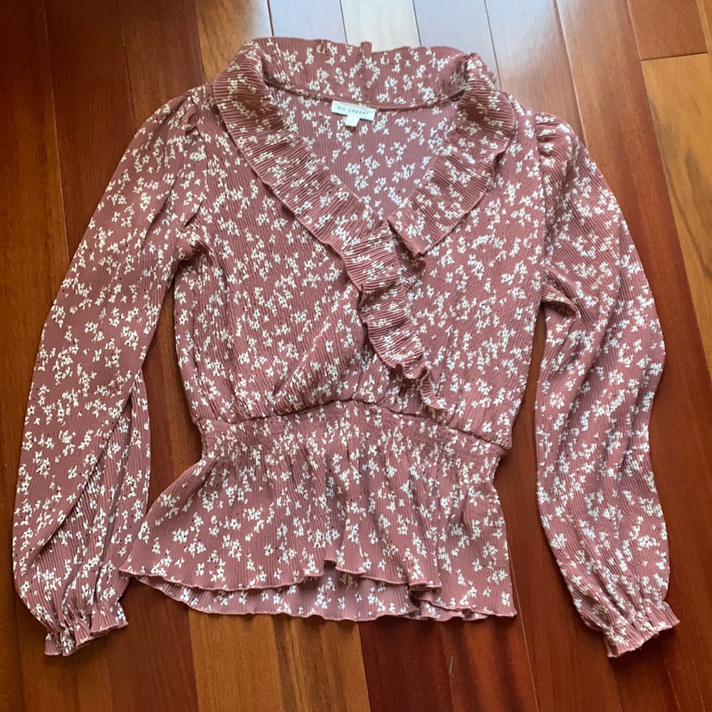 Blu Pepper Ruffle V-Neck Floral long sleeve Peplum Blouse